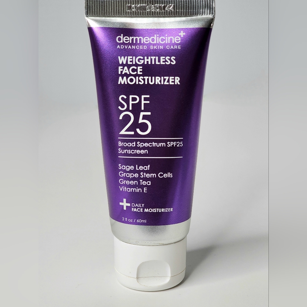 Dermedicine Weightless Face Moisturizer Broad Spectrum Spf 25